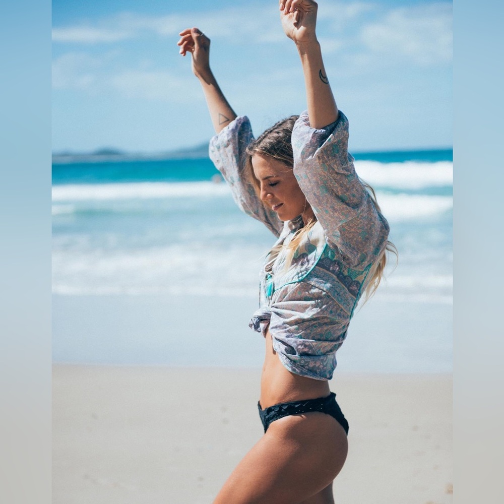 Lightweight Floral-Print Women's Beach Top - Blue